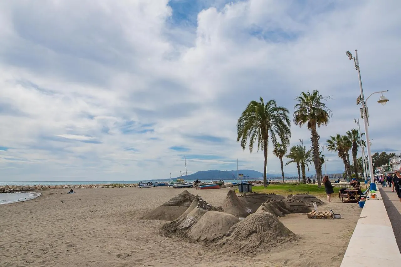 Malagaonbeach 1 - Two Bedrooms - Up To 3 People - 10 Meters Beach Spain