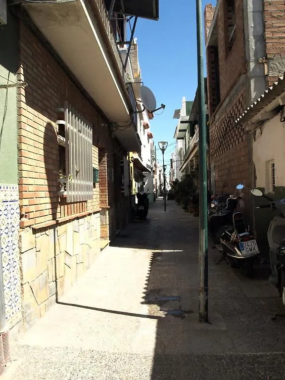 Malagaonbeach 1 - Two Bedrooms - Up To 3 People - 10 Meters Beach Malaga